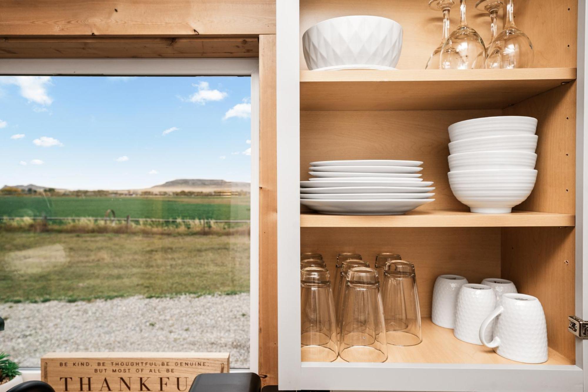 Modern Tiny Cabin, With Hot Tub In Choteau Mt Kültér fotó